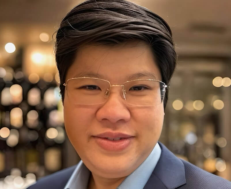 Advisor testimonial headshot